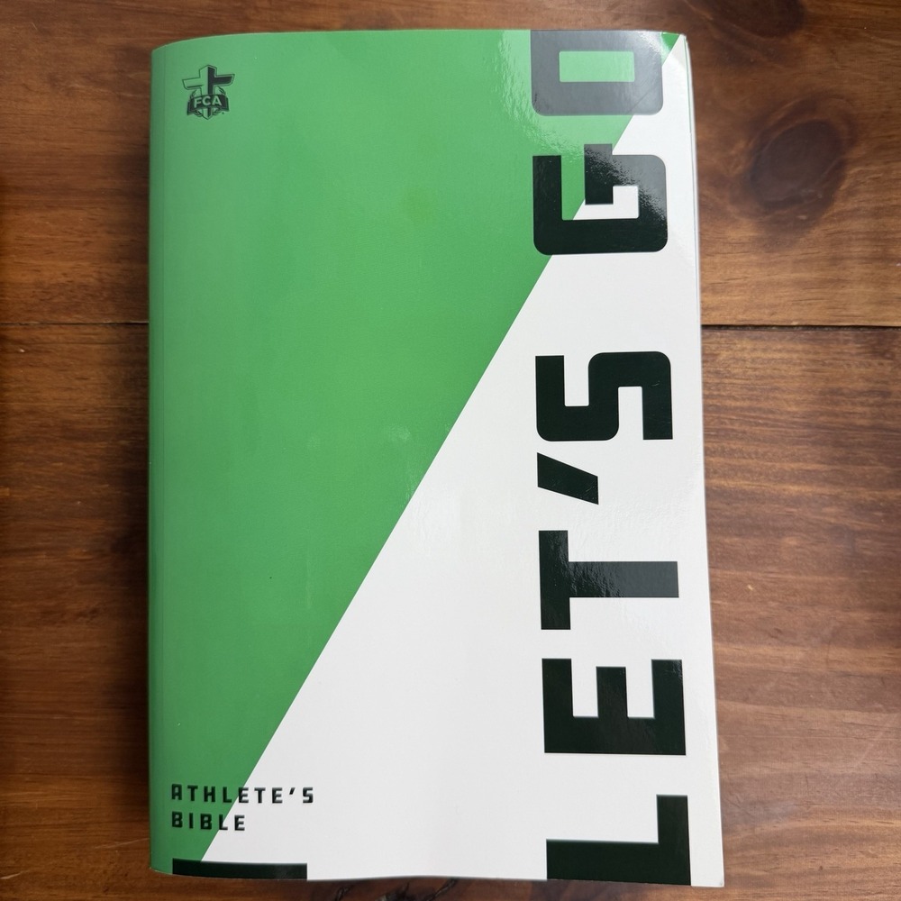 Athlete's Bible: Let's Go Edition by Fellowship of Christian Athletes (2019,...